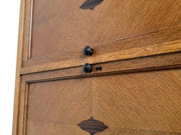 Art Deco Amsterdamse School Wall Cabinet by 't Woonhuys Amsterdam, 1920s